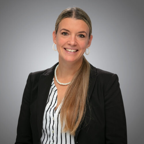 HUNTE_10-25_9995_Loges Portrait Nicole Loges